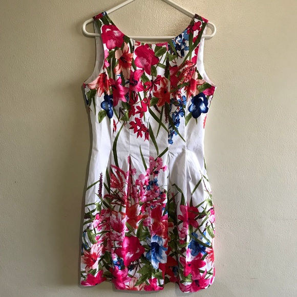 London Times Dresses & Skirts - London times pink flower a line dress